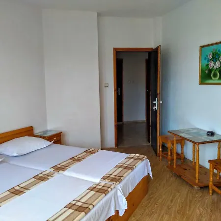 Dzhegosh Guest house *