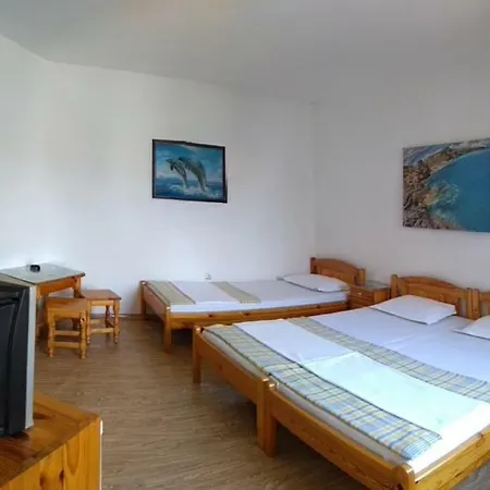 Dzhegosh Guest house *